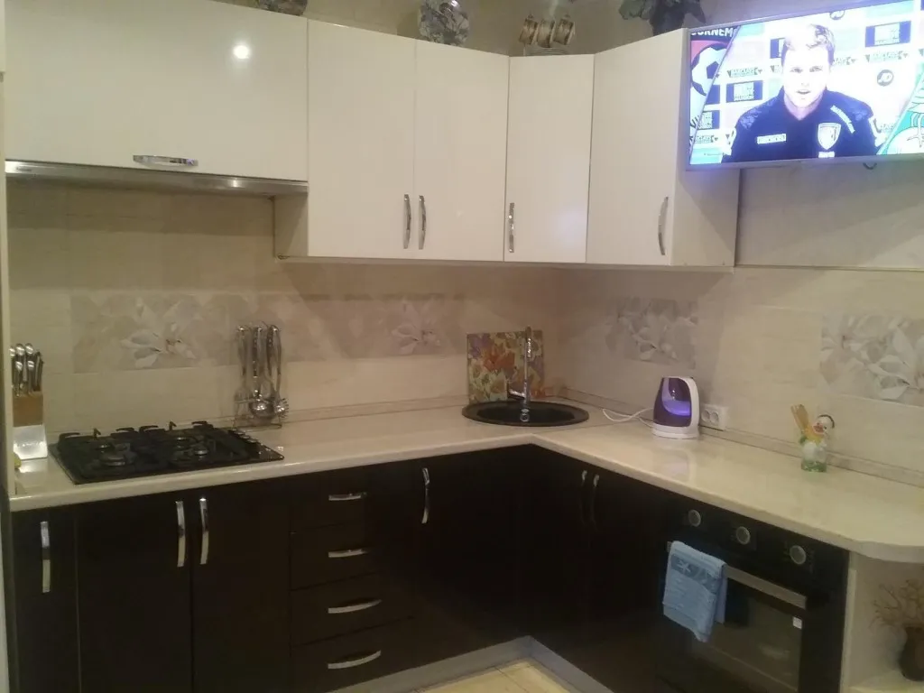 Двухкомнатный частный сектор с двориком возле моря в центре Гурзуфа