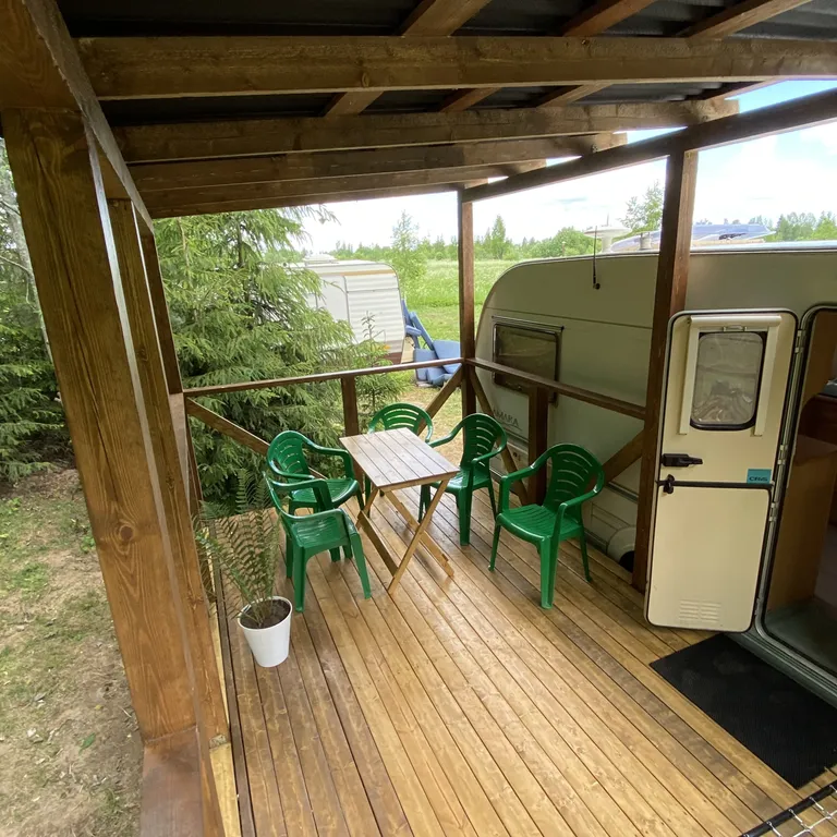 Коттедж Домик в лесу — Кобрино