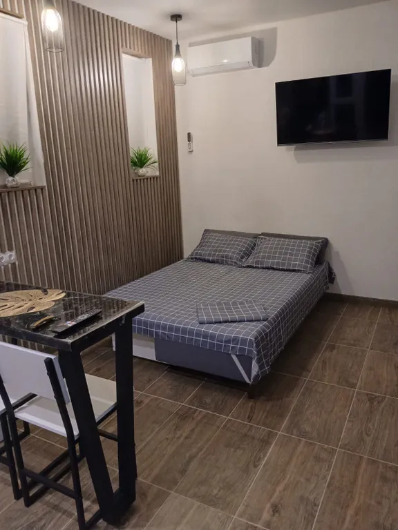 Коттедж 2-комнатный коттедж с бассейном — Кабардинка