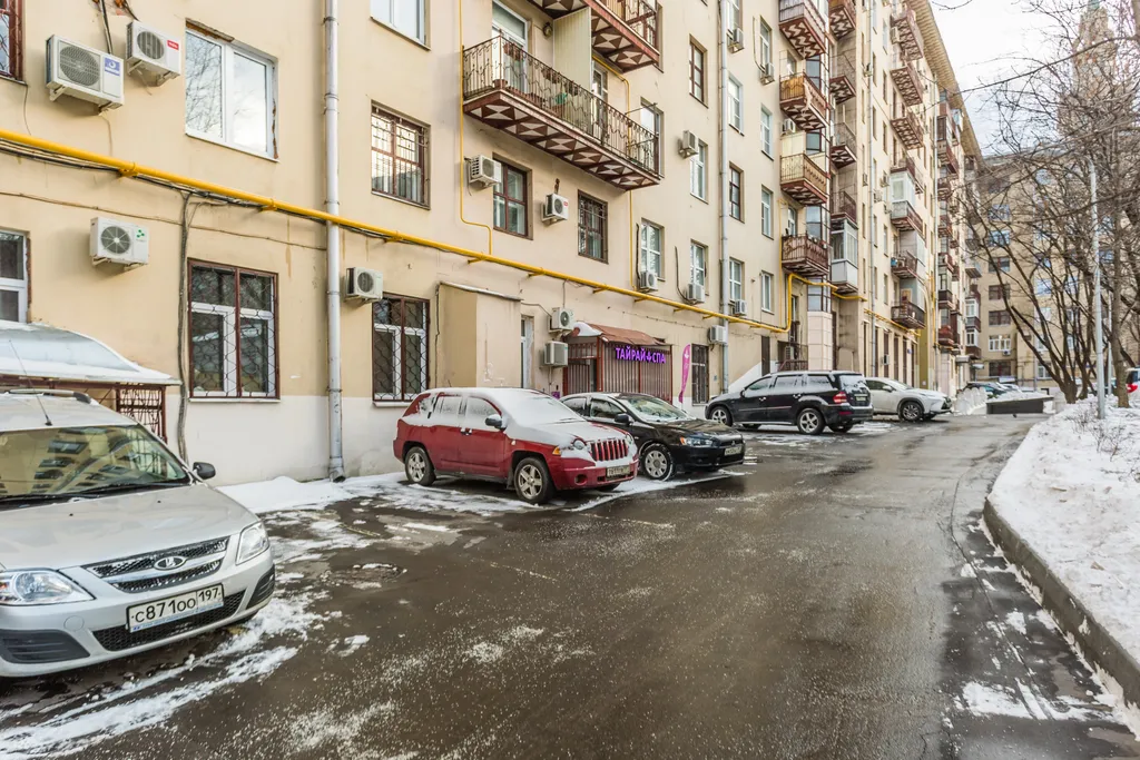 Квартира Просторная квартира с балконом у Арбата — Москва