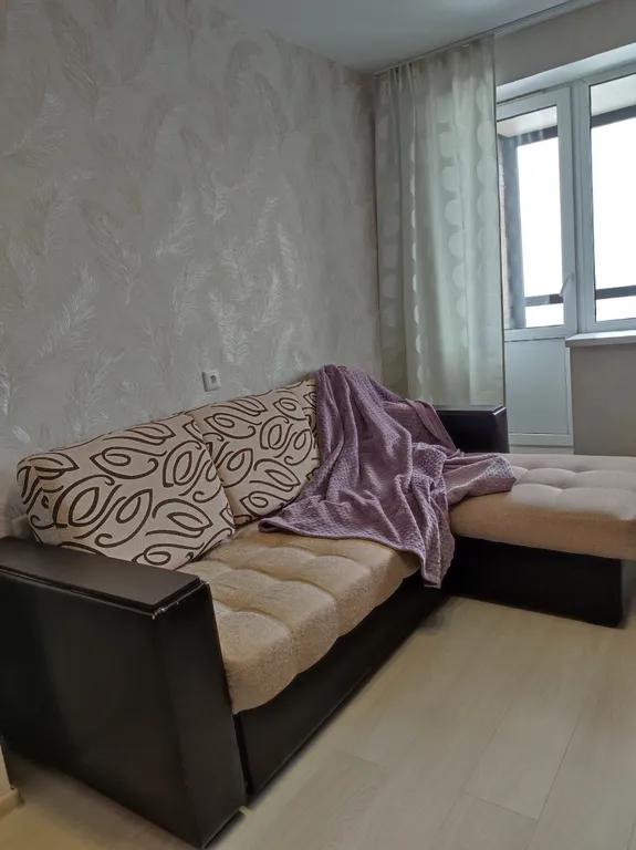 Евродвушка у метро вид на город с 26 этажа