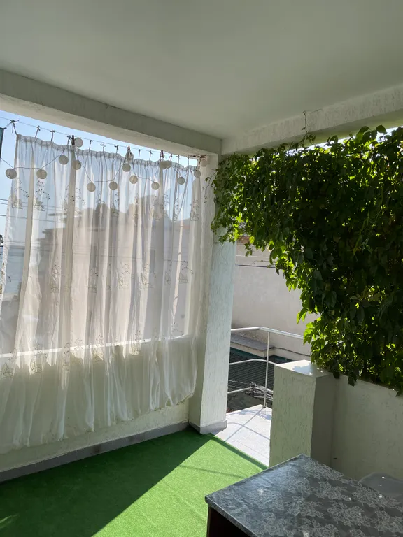 Уютный апартамент с видом на озеро