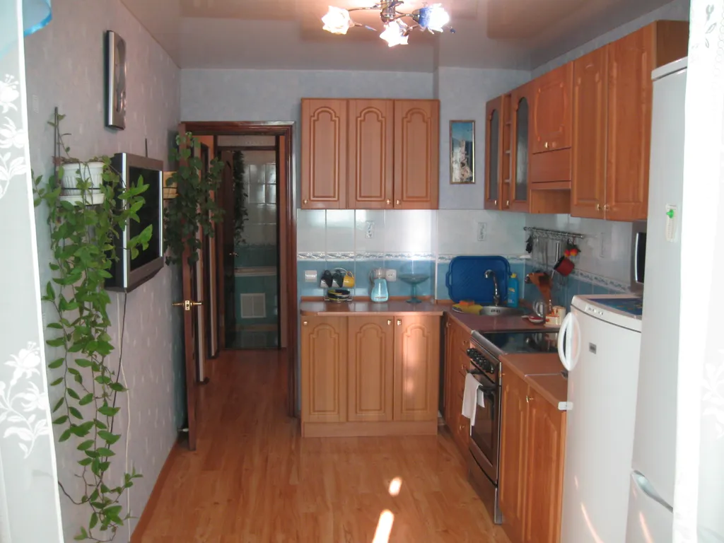 Уютная двухкомнатная квартира, 10 минут до моря пешком