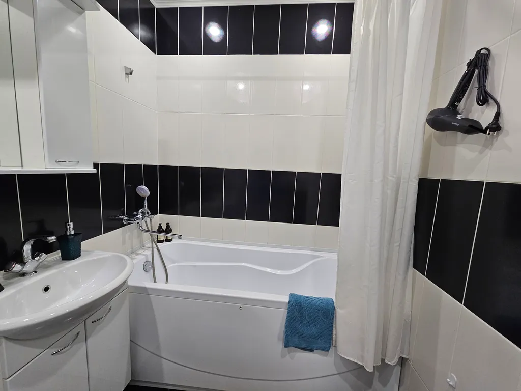 Апартаменты Аврора ул. Розы Люксембург 33, в новом доме с парковкой