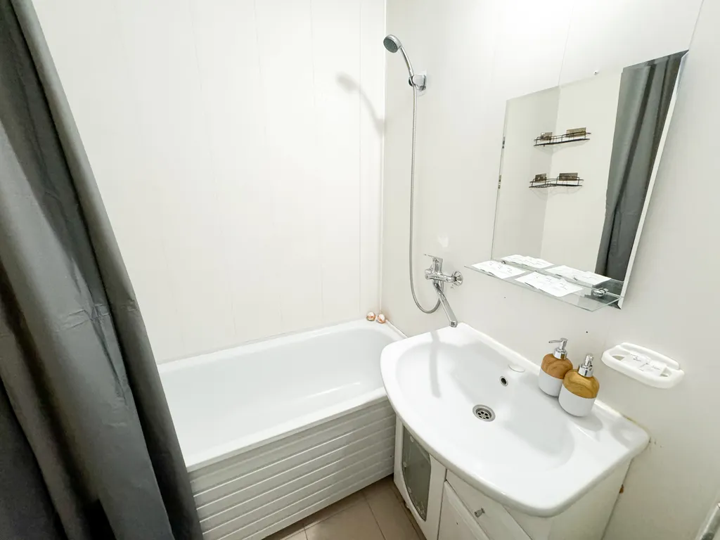 Квартира Апартаменты с бесконтактным самозаселением 24/7 — Лобня