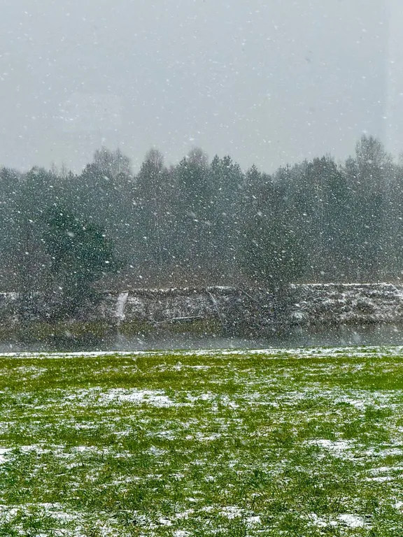 Дом Шива на берегу реки Медведицы