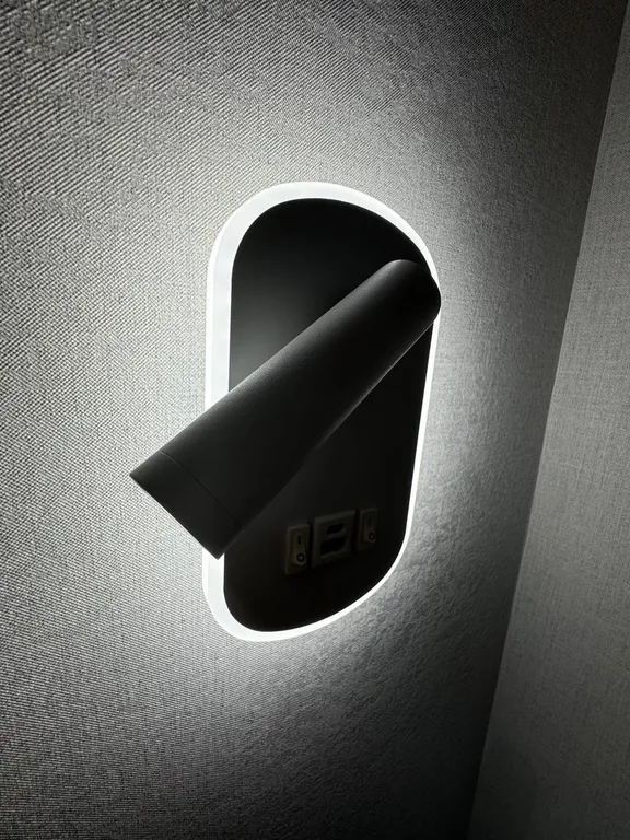 Стильная студия двухуровневая в центре города