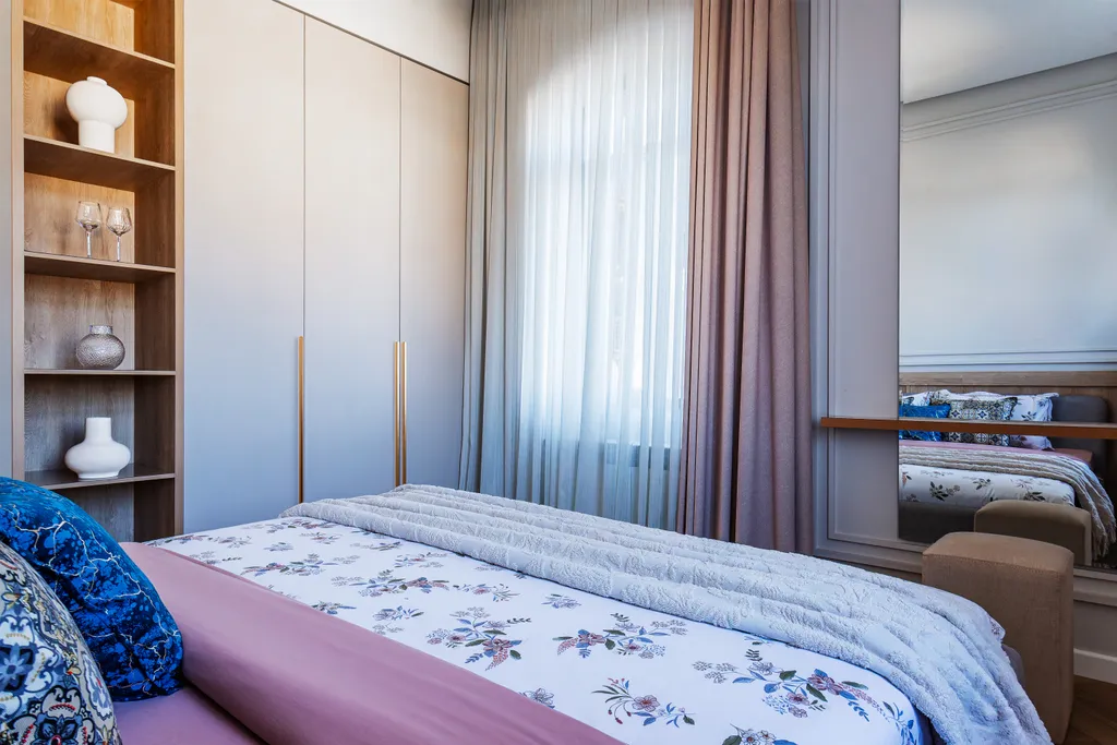 Kazakhstan resident's 178 by Royal rentals