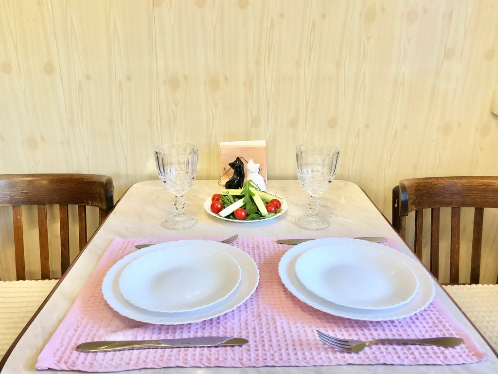 Остановись в самом центре