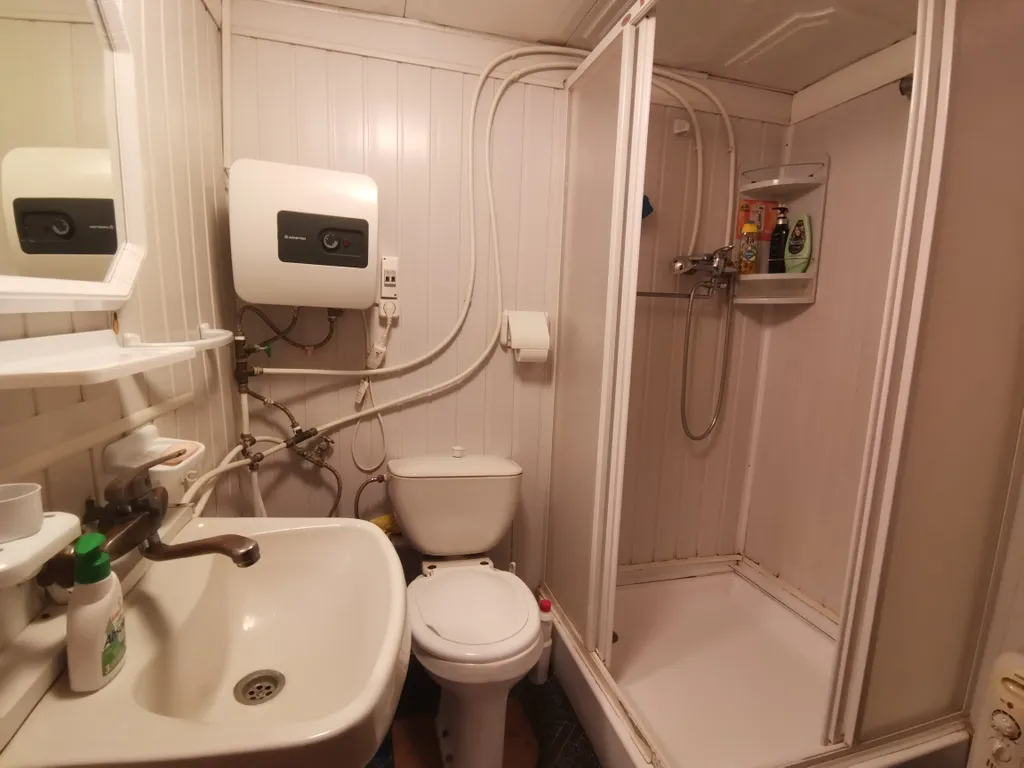 Под Покровом