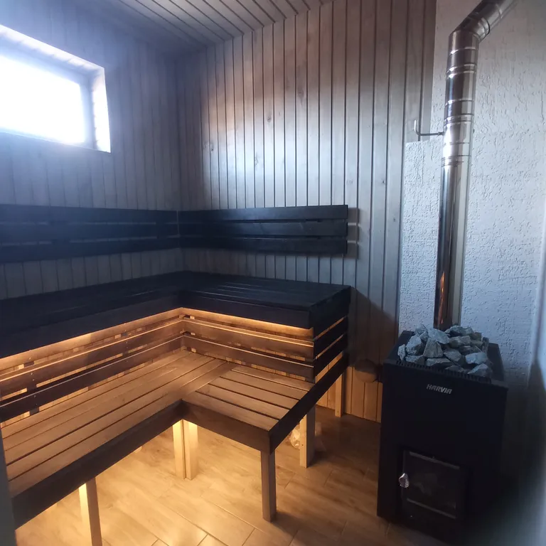 Коттедж с видом на сад