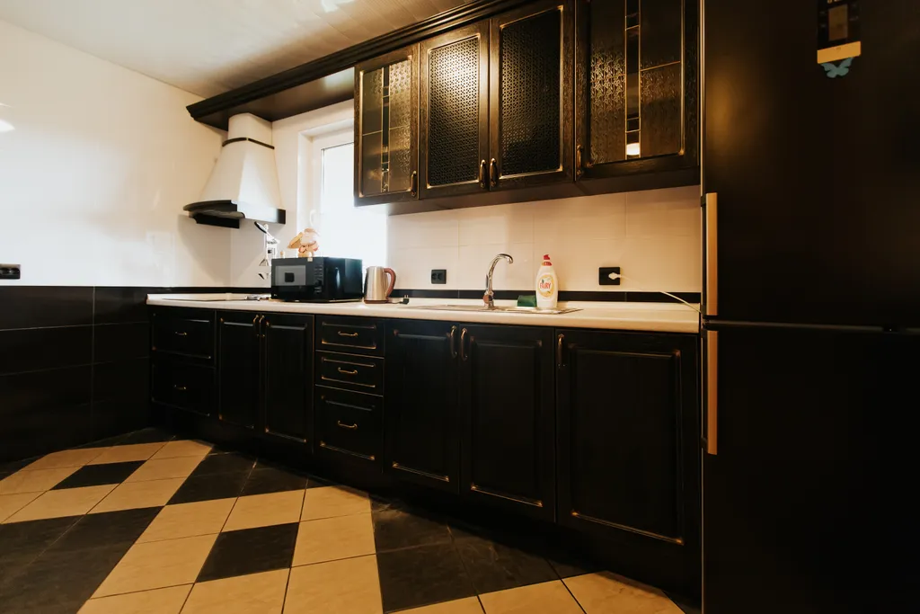 Коттедж для большой семьи и дружной компании на берегу реки Нерль