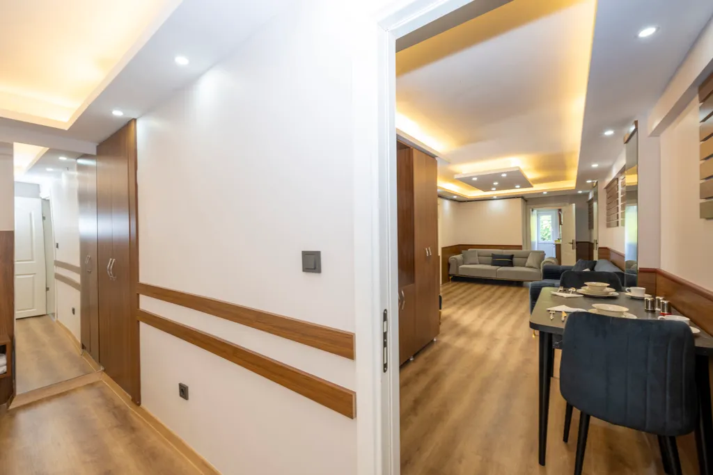 Одна из ностальгических улиц Таксима