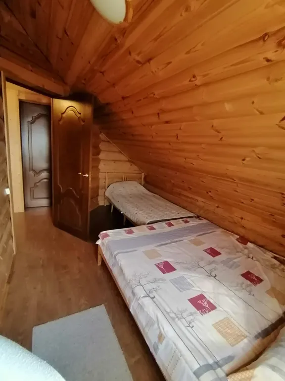 Дом с видом на озеро