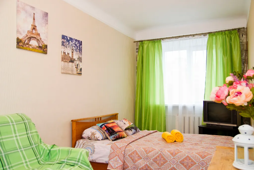 Квартира 2-комнатная Квартира — Омск