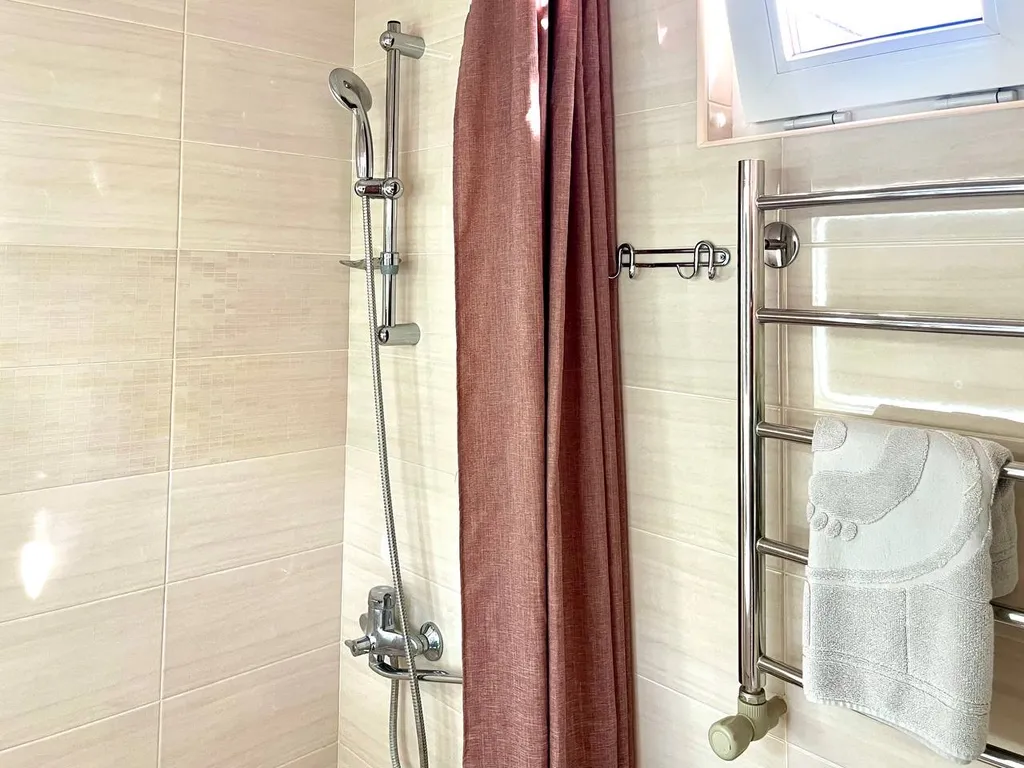 Квартира Квартира Студия в историческом центре Владикавказа — Владикавказ