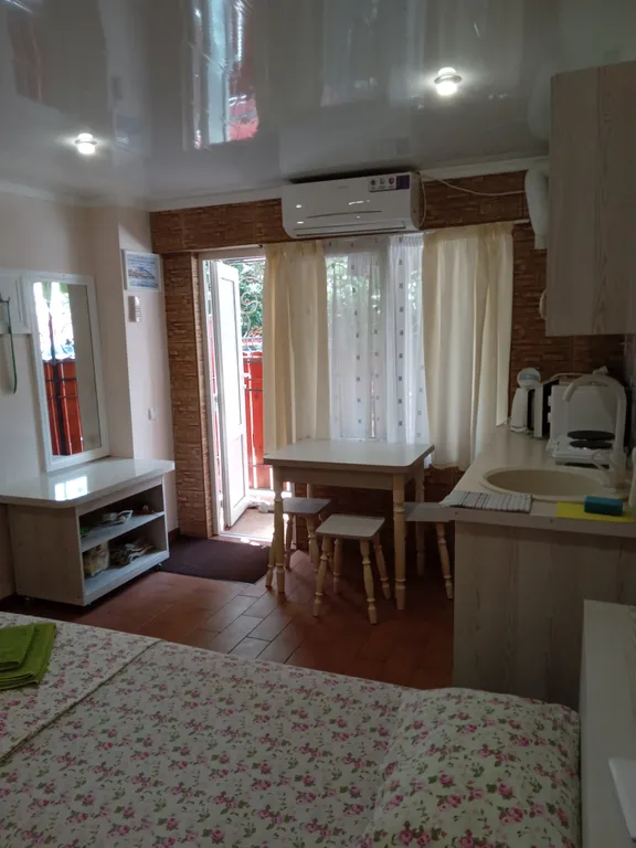 Тихий отдых в Гурзуфе