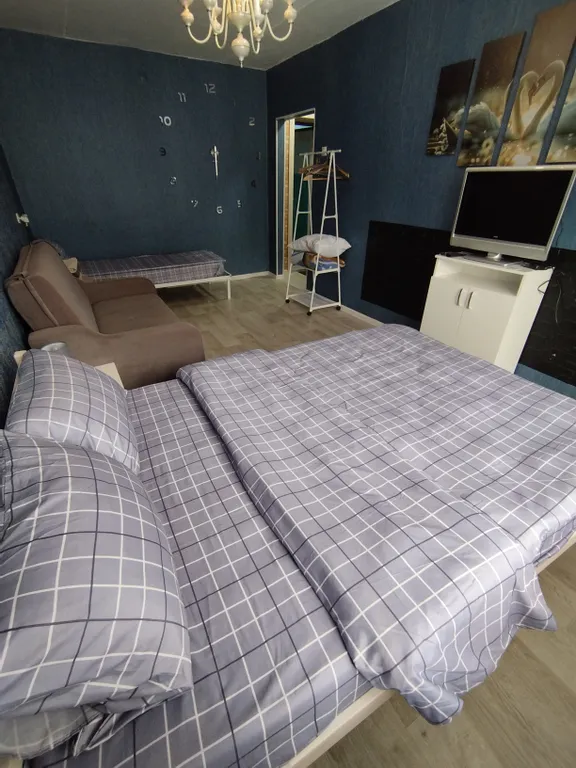 Квартира 1-комнатная Квартира — Артёмовский