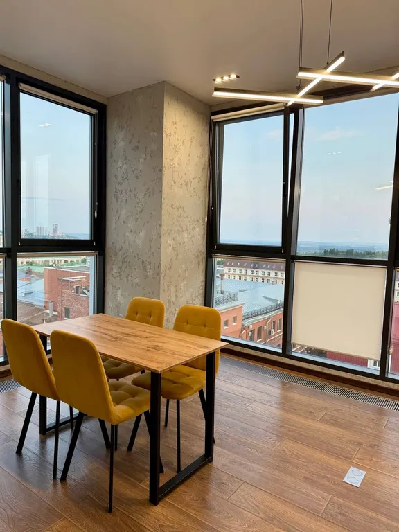 Двухкомнатные апартаменты на Гостином дворе