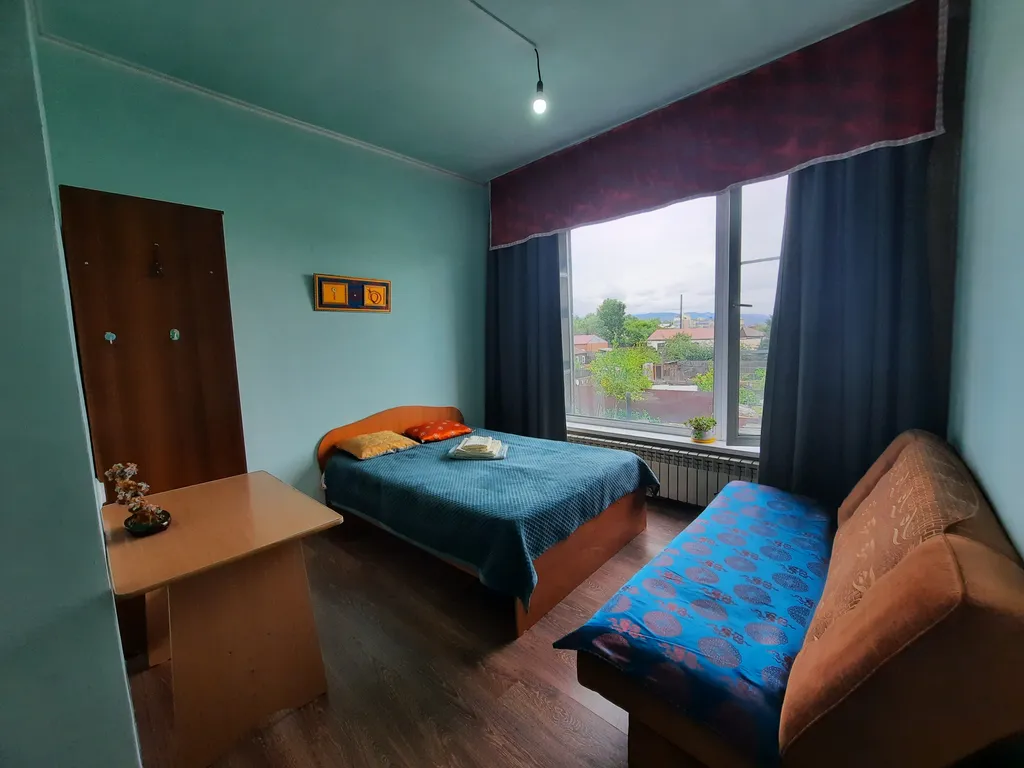 Комната Саянские горы в Этнодоме Тюрк