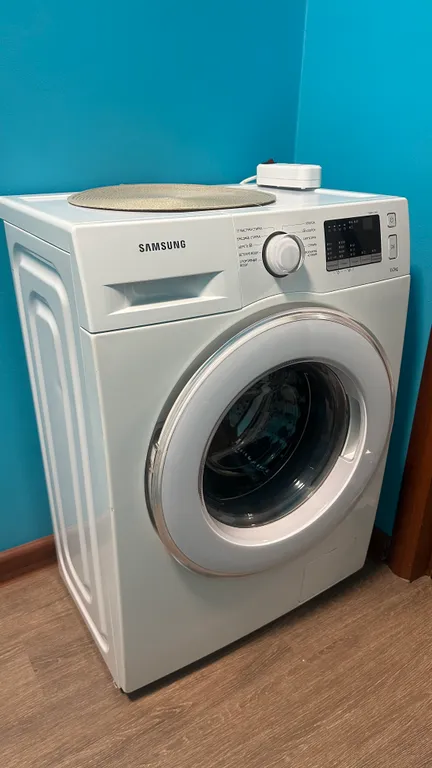 Просторная двухкомнатная квартира на набережной реки Амур