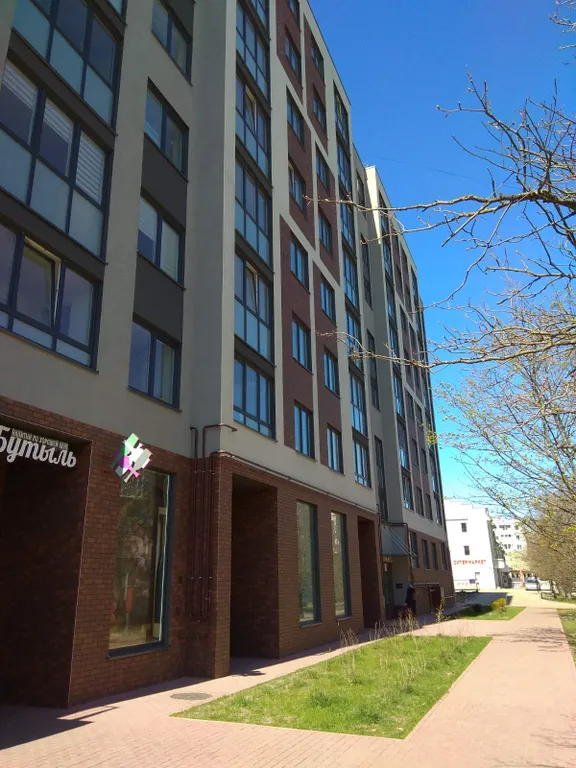 Новая квартира у Нахимовского училища