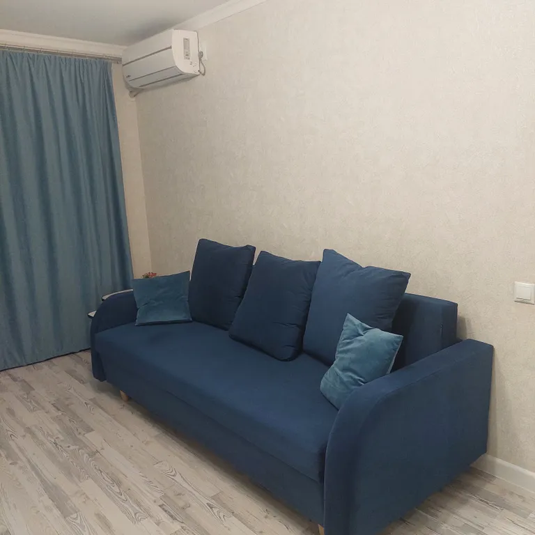 Уютная двухкомнатная квартира в центре города