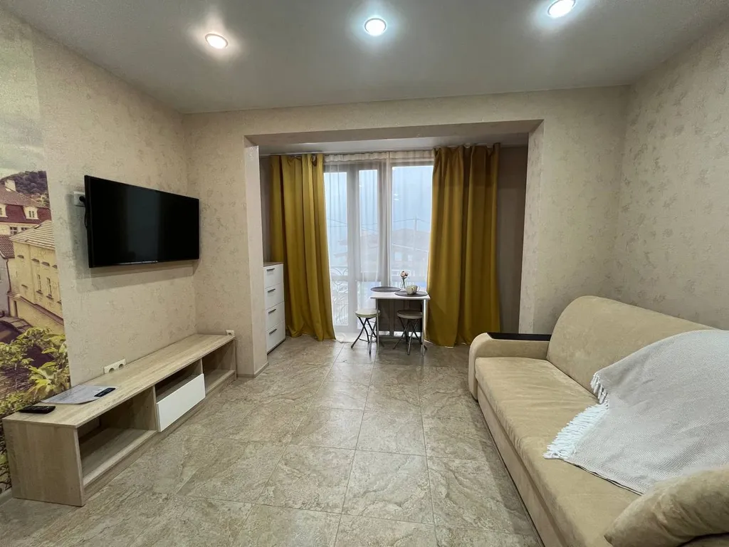 Студия в Красной поляне с видом на горы