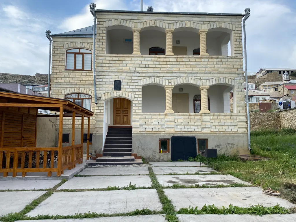 Коттедж White House khunzakh — аренда посуточно в Хунзах