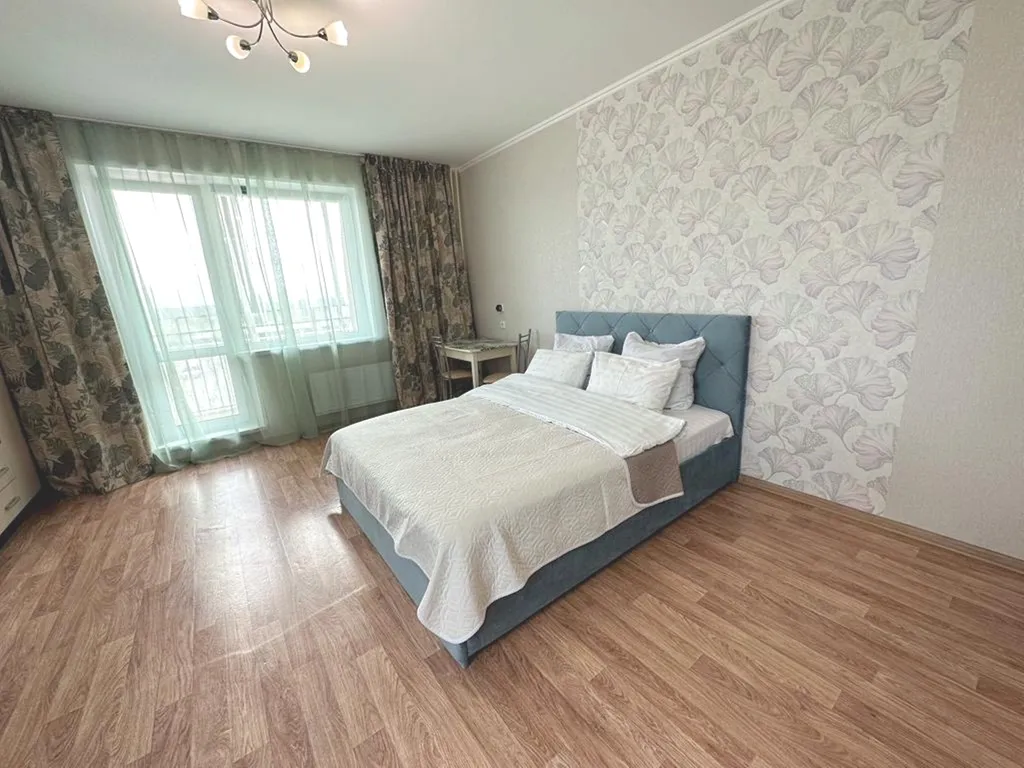 Новая квартира рядом с ТРК Алмаз