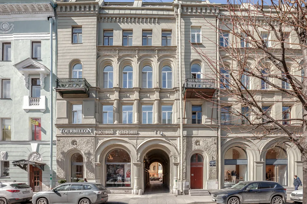 Квартира 4-комнатная Квартира — Санкт-Петербург