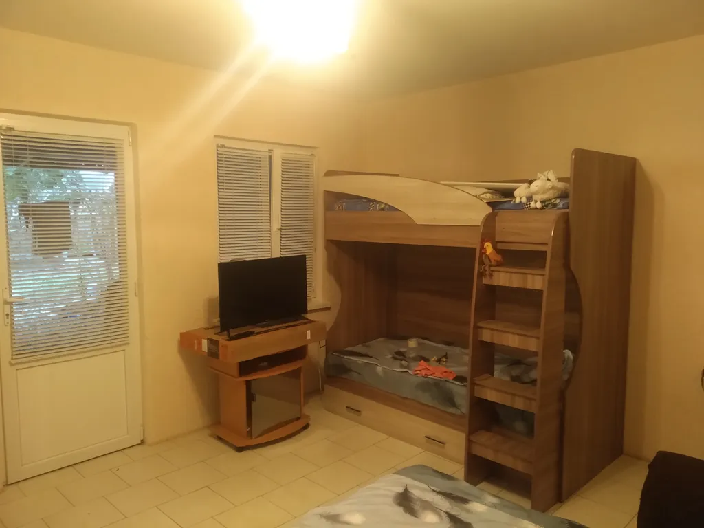 Коттедж Коттедж Отдельный вход со своей кухней, столовой — Марьино