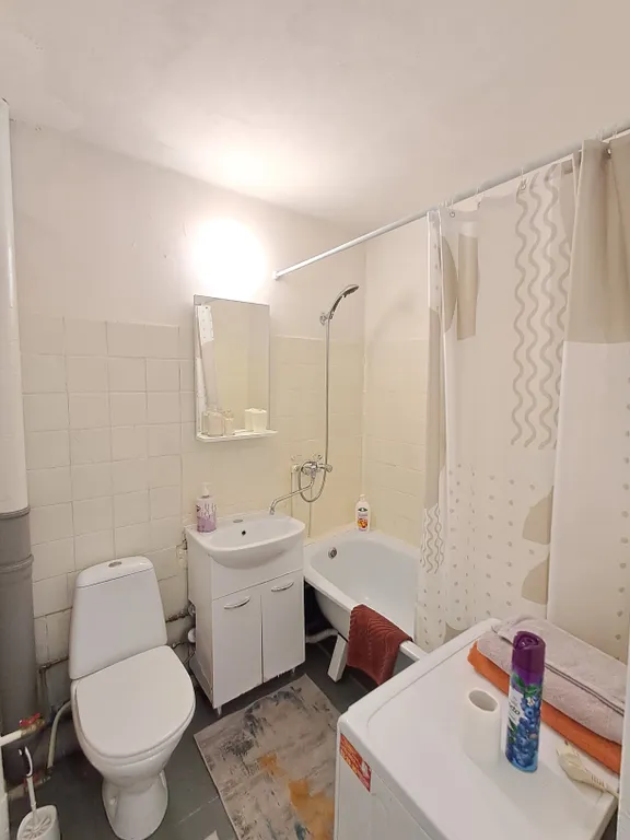 Квартира со всем необходимым. Рядом с республиканской больницей .