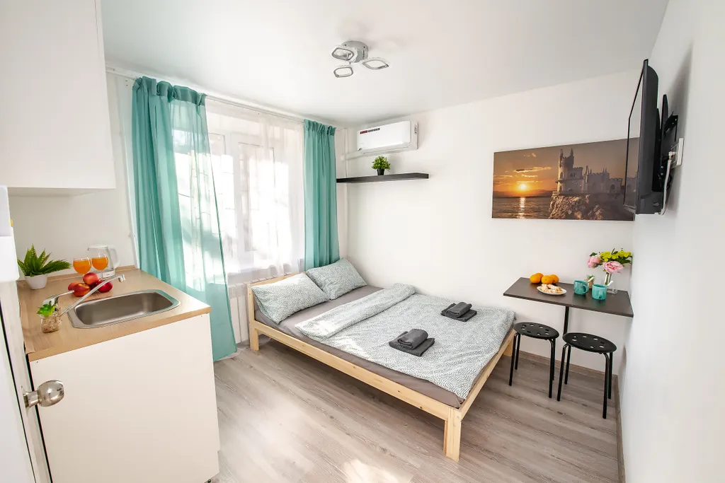 Квартира Уютная комната-студия на Второй речке рядом с автовокзалом — аренда посуточно в Владивосток