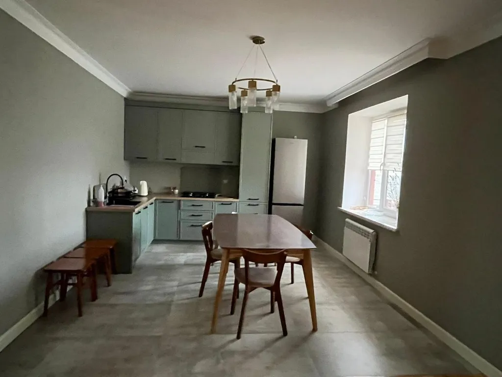 Коттедж Уютный домик со свежим ремонтом, с двориком в 10 минута ходьбы море — Махачкала