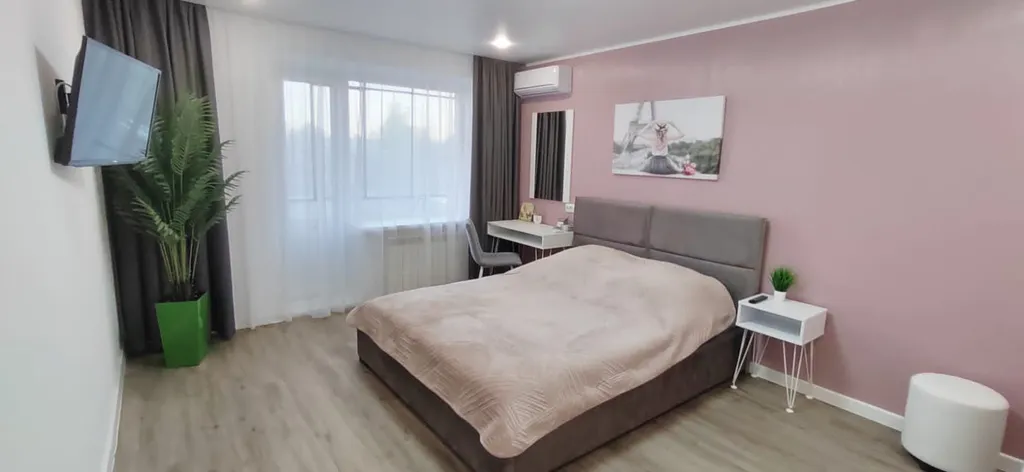 Шикарная и тихая квартира в самом центре города — аренда посуточно в Магнитогорск