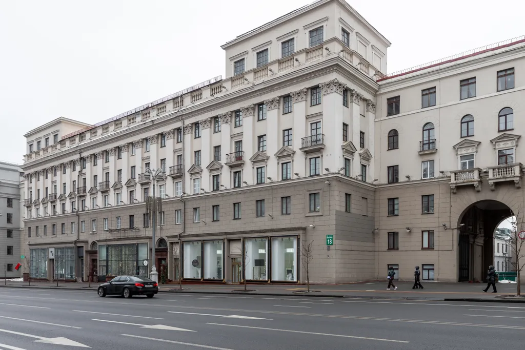 Квартира Апартаменты в классическом стиле в центре — Минск