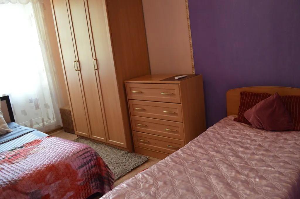 Просторная двушка в центре, парк во дворе дома