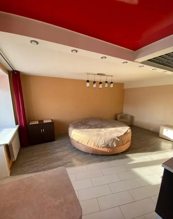 Квартира Уютная студия в центре города — аренда посуточно в Новосибирск