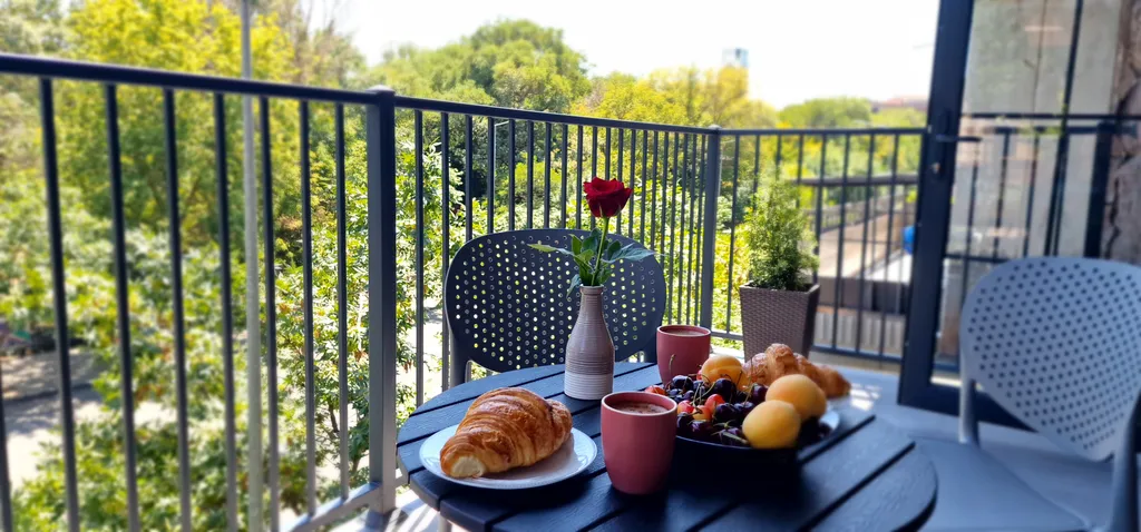 3-комнатная квартира с видом на парк у площади Республика — аренда посуточно в Ереван