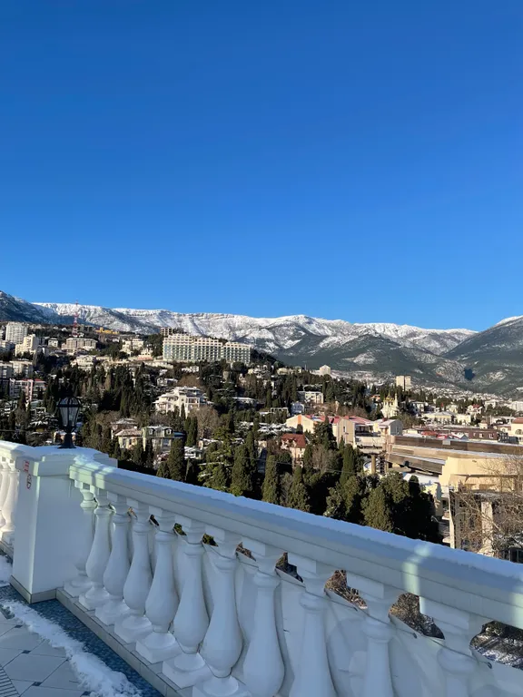 Квартира в Ялте с видом на море