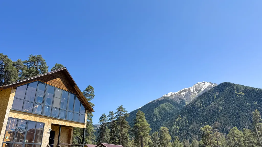 Коттедж Дом для большой компании №5 — аренда посуточно в Архыз