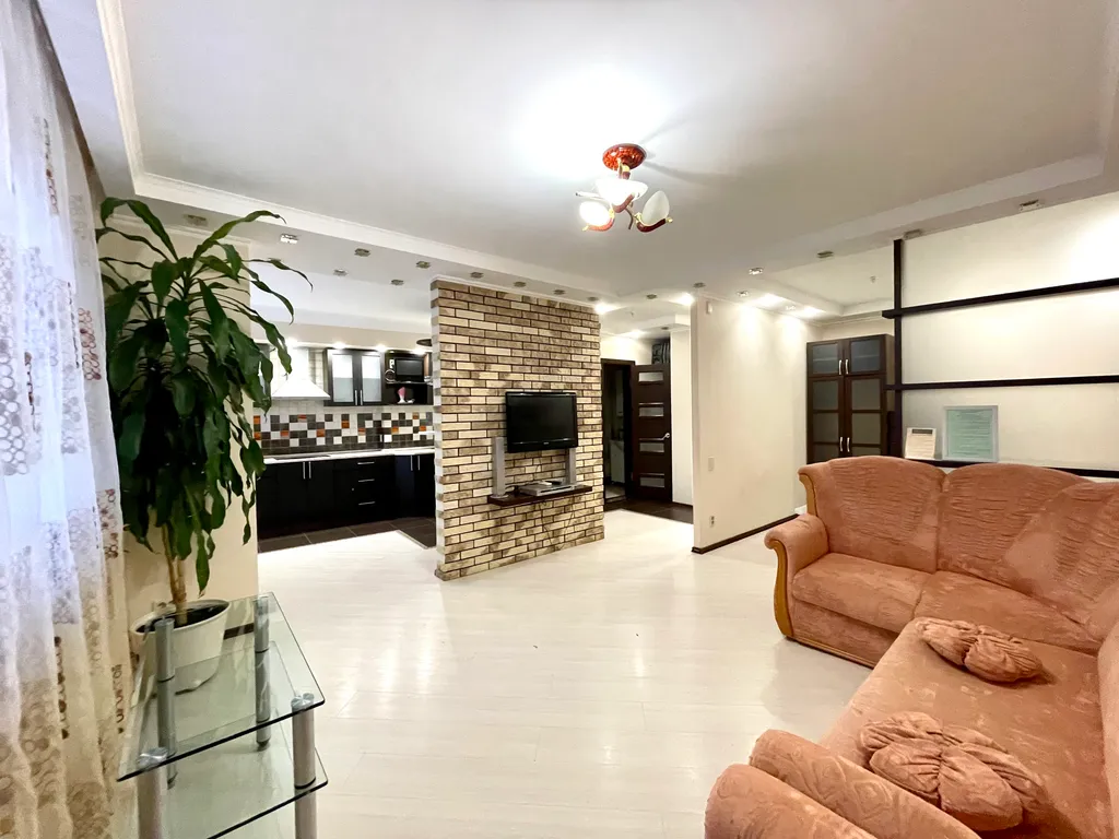 1-комнатная Квартира — аренда посуточно в Брянск