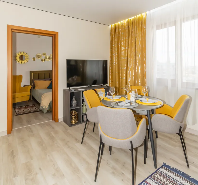 Апaртаменты Тропическое хаки в ​апарт-комплексе Виктория