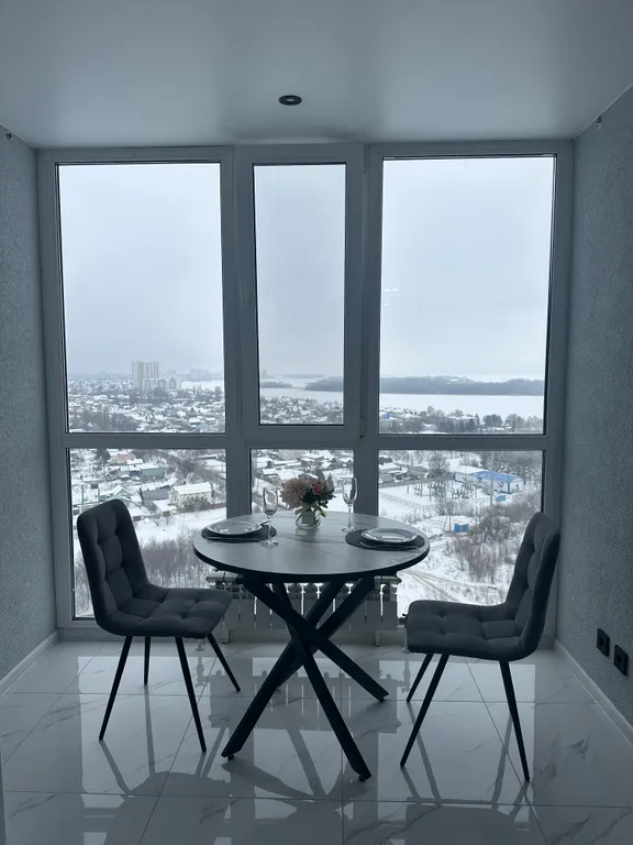 Квартира на 18 этаже с видом на Волгу