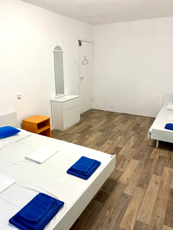 Квартира Апартамент с двумя спальнями — аренда посуточно в Вардане