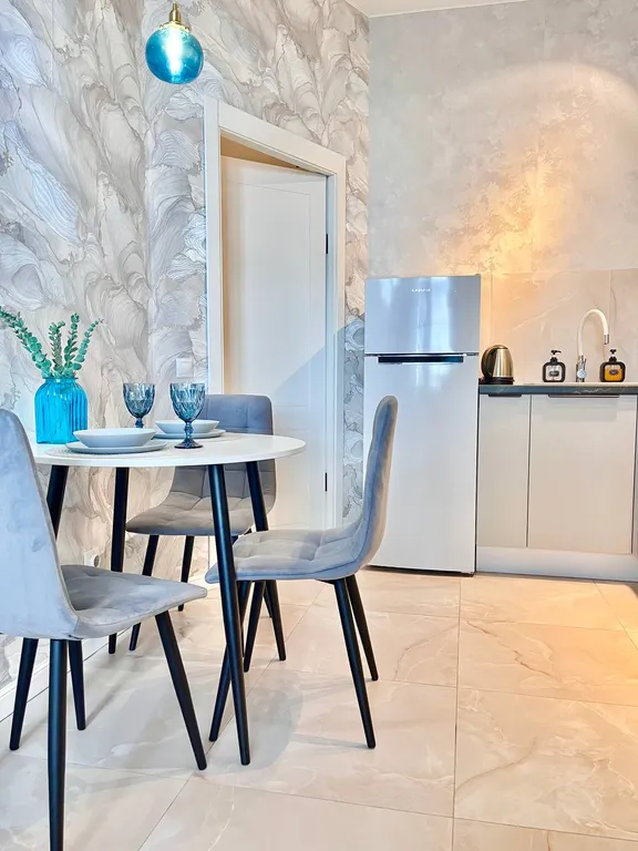 Толмачёва 15, уютная евродвушка в центре города