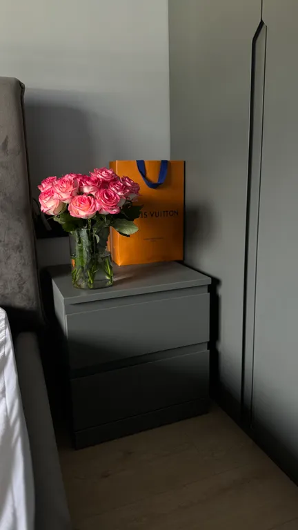 Стильные апартаменты с видом на море и скалы Адалары