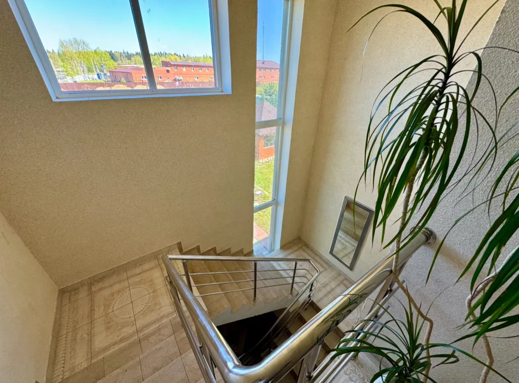 Уютный дом с большой территорией