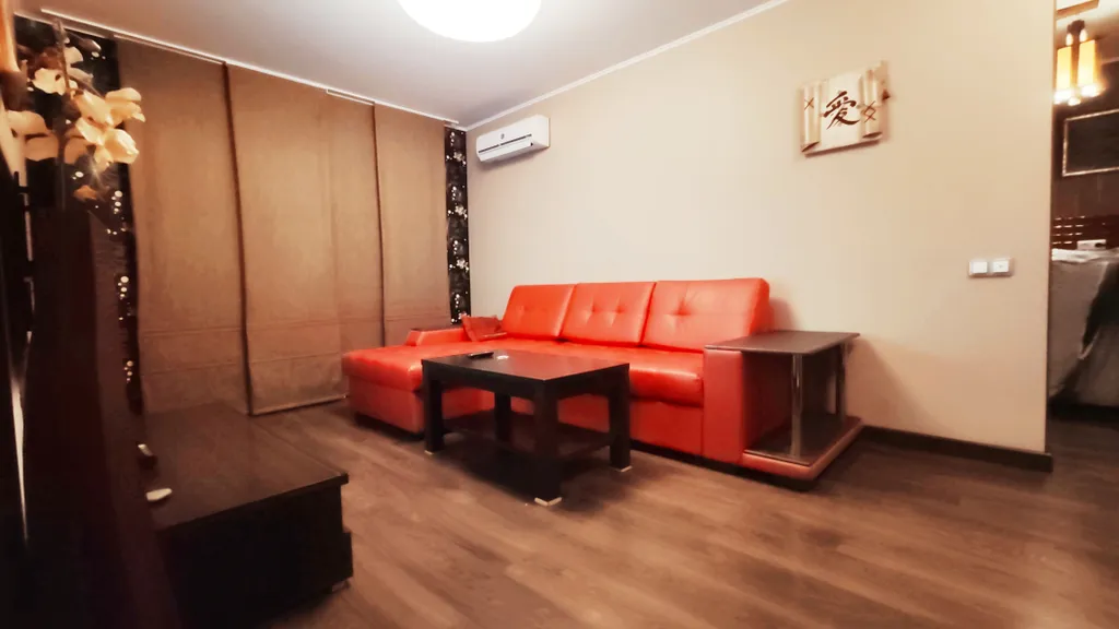 Двухкомнатная квартира в стиле Япония с джакузи в полу